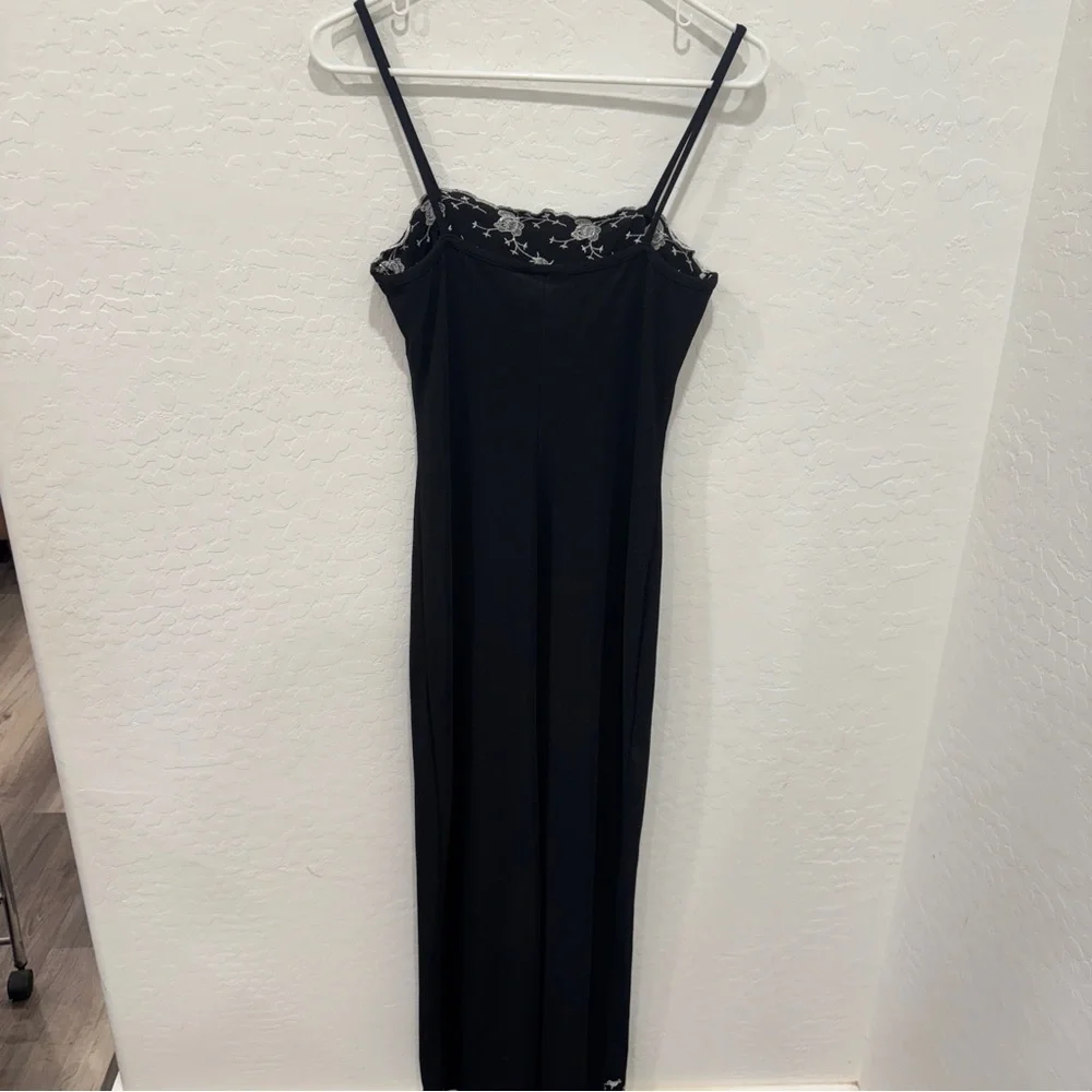Vtg City Triangles Black Embroidered Dress Medium
